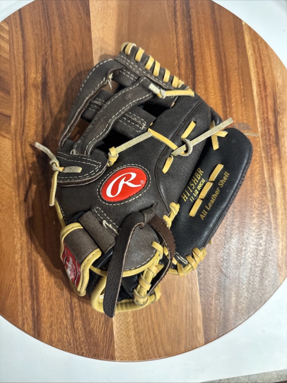 Rawlings Black & Tan Leather Baseball Glove